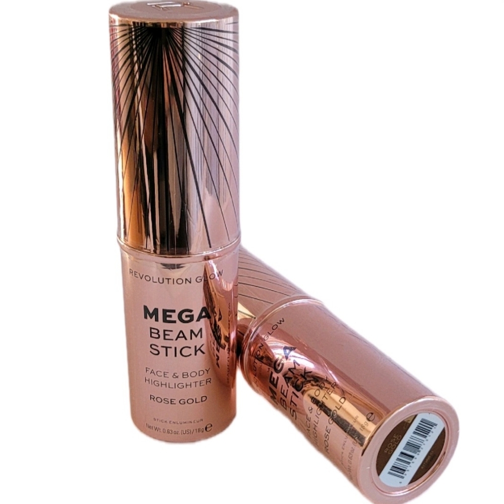 Revolution Mega beam stick Face & Body Highlighter in Rose Gold.